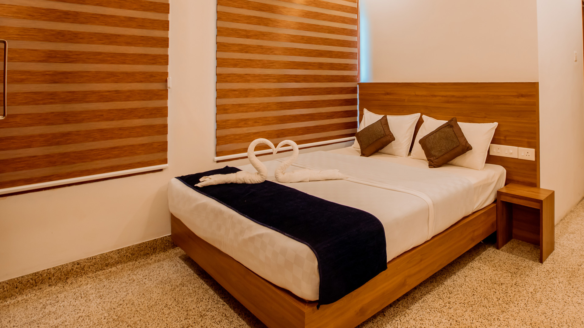 Rooms and Suites